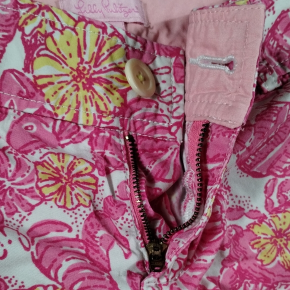 Lilly Pulitzer Fish and floral Chum Bucket Shorts SIZE 8 - Picture 7 of 10